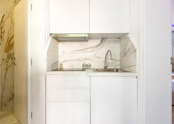 Hi'mare Sea View 3 - Modern, Brand New Daire Himarë